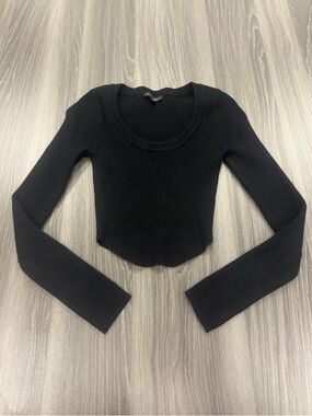 Cotton Candy LA Black Ribbed Long Sleeve Crop Top - Women's Size Small